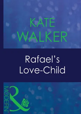 Kate Walker Rafael's Love-Child обложка книги