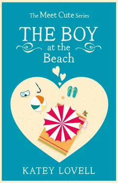 Katey Lovell The Boy at the Beach: A Short Story обложка книги