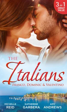 Michelle Reid The Italians: Franco, Dominic and Valentino: The Man Who Risked It All / The Moretti Arrangement / Valentino's Pregnancy Bombshell обложка книги