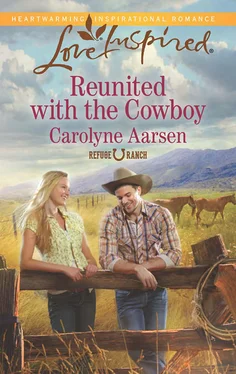 Carolyne Aarsen Reunited with the Cowboy обложка книги