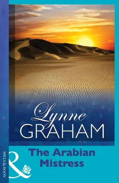 LYNNE GRAHAM The Arabian Mistress обложка книги