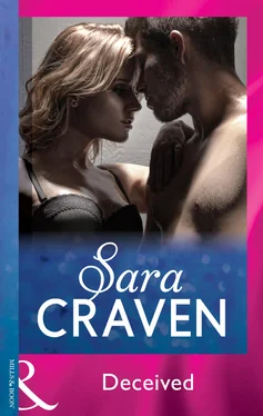 Sara Craven Deceived обложка книги