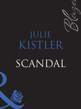Julie Kistler Scandal обложка книги