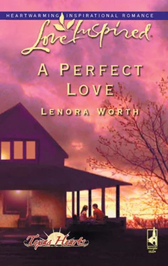Lenora Worth A Perfect Love обложка книги
