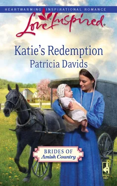 Patricia Davids Katie's Redemption обложка книги