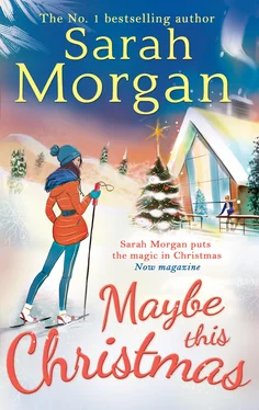 Sarah Morgan Maybe This Christmas обложка книги