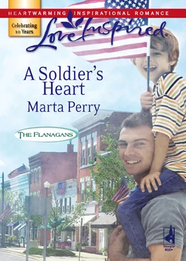 Marta Perry A Soldier's Heart обложка книги