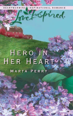 Marta Perry Hero in Her Heart обложка книги