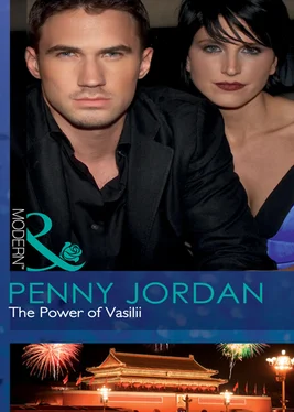 PENNY JORDAN The Power of Vasilii обложка книги