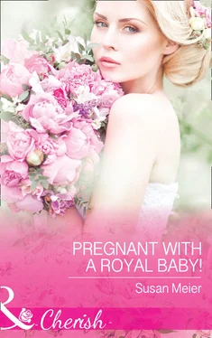 SUSAN MEIER Pregnant With A Royal Baby! обложка книги