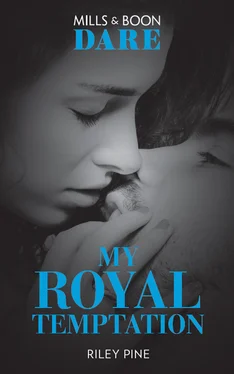 Riley Pine My Royal Temptation: A sexy royal romance book! Perfect for fans of Fifty Shades Freed обложка книги