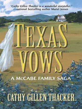 Cathy Thacker Texas Vows: A McCabe Family Saga обложка книги