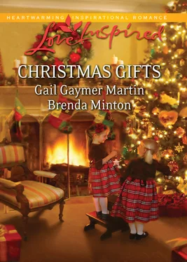 Brenda Minton Christmas Gifts: Small Town Christmas / Her Christmas Cowboy обложка книги