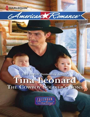 Tina Leonard The Cowboy Soldier's Sons обложка книги