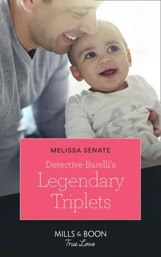 Melissa Senate Detective Barelli's Legendary Triplets обложка книги