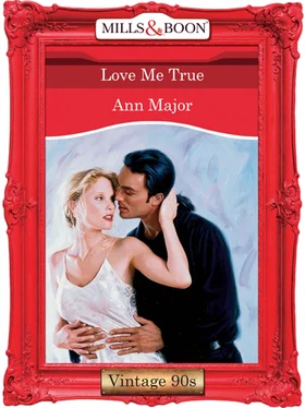 Ann Major Love Me True обложка книги