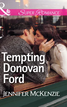 Jennifer McKenzie Tempting Donovan Ford обложка книги