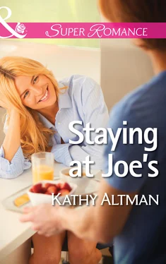 Kathy Altman Staying at Joe's обложка книги