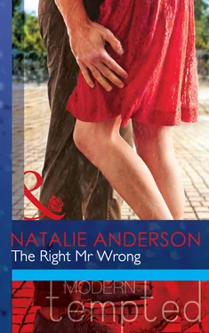 Natalie Anderson The Right Mr Wrong обложка книги