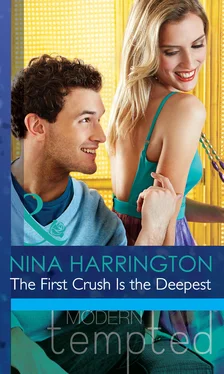 Nina Harrington The First Crush Is the Deepest обложка книги