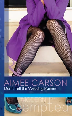 Aimee Carson Don't Tell the Wedding Planner обложка книги
