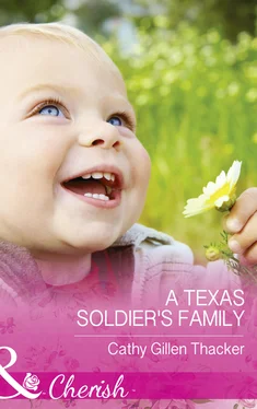 Cathy Thacker A Texas Soldier's Family обложка книги