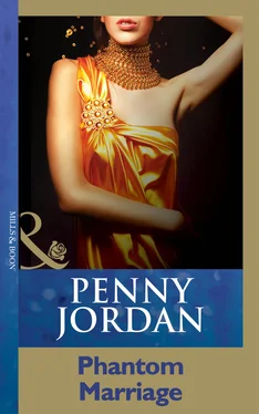 PENNY JORDAN Phantom Marriage обложка книги