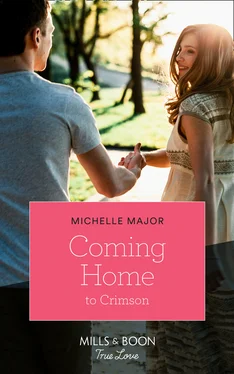 Michelle Major Coming Home To Crimson обложка книги