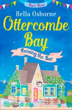 Bella Osborne Ottercombe Bay – Part Three: Raising the Bar обложка книги