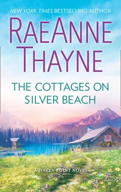 RaeAnne Thayne The Cottages On Silver Beach обложка книги