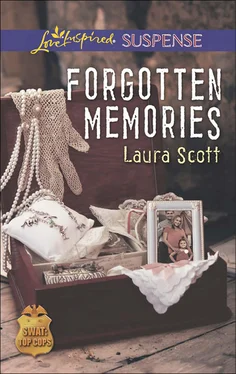 Laura Scott Forgotten Memories обложка книги
