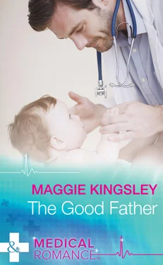 Maggie Kingsley The Good Father обложка книги