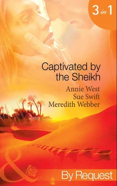 Annie West Captivated by the Sheikh: For the Sheikh's Pleasure / In the Sheikh's Arms / Sheikh Surgeon обложка книги