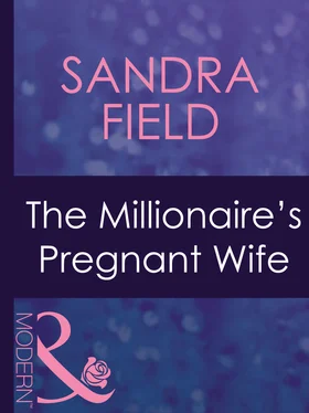 Sandra Field The Millionaire's Pregnant Wife обложка книги