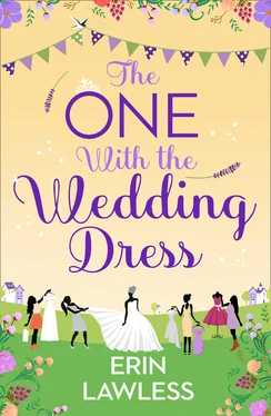 Erin Lawless The One with the Wedding Dress обложка книги