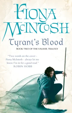 Fiona McIntosh Tyrant’s Blood обложка книги