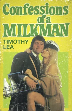 Timothy Lea Confessions of a Milkman обложка книги
