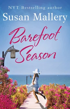 Susan Mallery Barefoot Season обложка книги