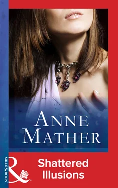 Anne Mather Shattered Illusions обложка книги