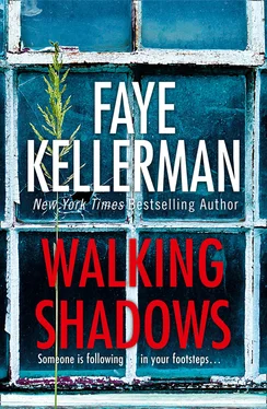 Faye Kellerman Walking Shadows