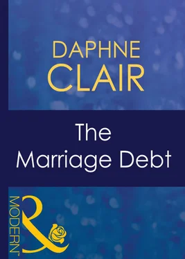 Daphne Clair The Marriage Debt обложка книги