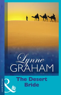 LYNNE GRAHAM The Desert Bride обложка книги