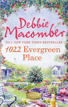 Debbie Macomber 1022 Evergreen Place обложка книги