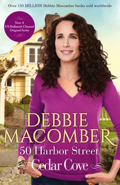 Debbie Macomber 50 Harbor Street обложка книги