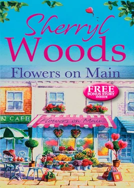 Sherryl Woods Flowers on Main обложка книги