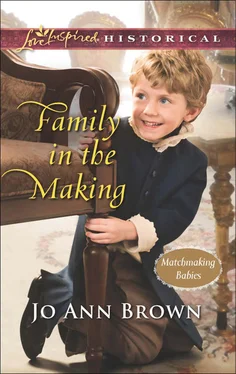 Jo Brown Family In The Making обложка книги