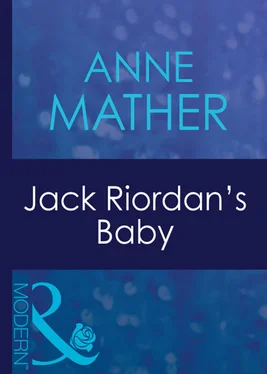 Anne Mather Jack Riordan's Baby обложка книги