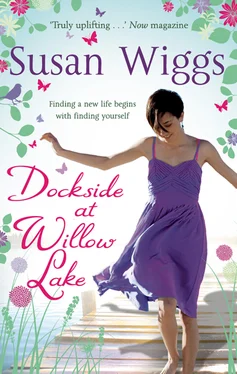 Susan Wiggs Dockside at Willow Lake обложка книги