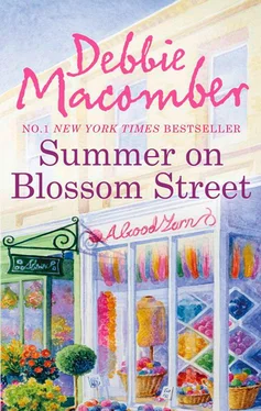 Debbie Macomber Summer on Blossom Street обложка книги