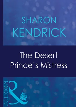 Sharon Kendrick The Desert Prince's Mistress обложка книги